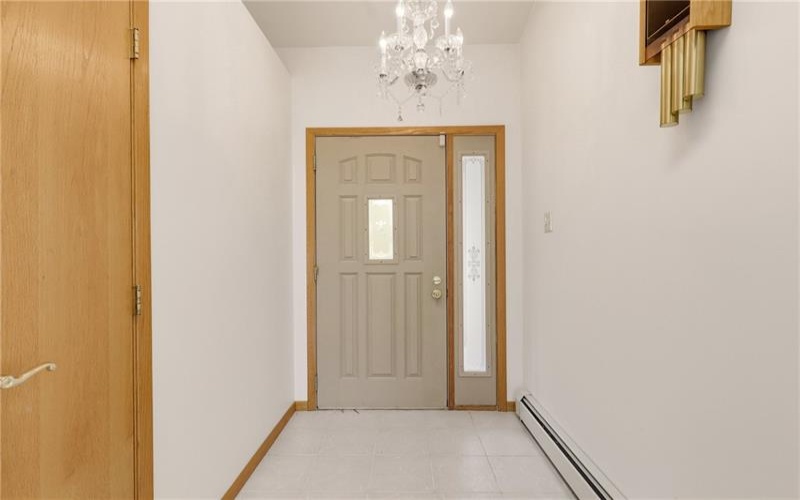 1174 Zucco Ln, Johnstown, 15905, 3 Bedrooms Bedrooms, 10 Rooms Rooms,2.1 BathroomsBathrooms,Residential,For Sale,Zucco Ln,1766892