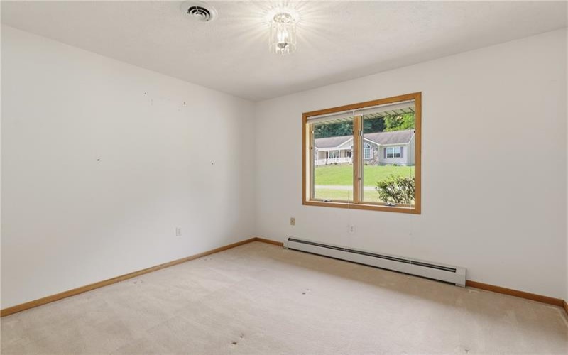 1174 Zucco Ln, Johnstown, 15905, 3 Bedrooms Bedrooms, 10 Rooms Rooms,2.1 BathroomsBathrooms,Residential,For Sale,Zucco Ln,1766892