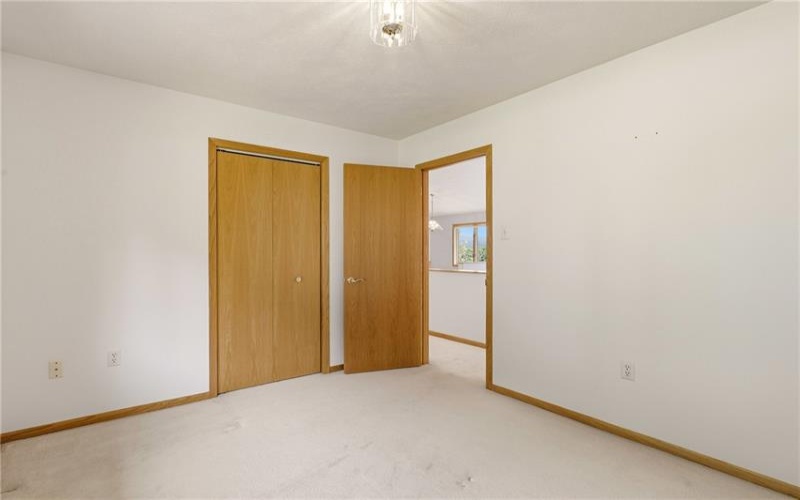 1174 Zucco Ln, Johnstown, 15905, 3 Bedrooms Bedrooms, 10 Rooms Rooms,2.1 BathroomsBathrooms,Residential,For Sale,Zucco Ln,1766892