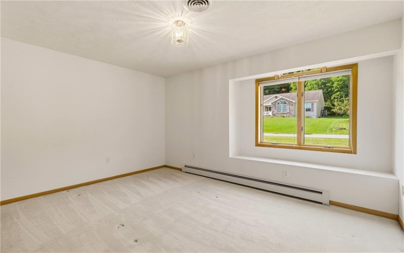 1174 Zucco Ln, Johnstown, 15905, 3 Bedrooms Bedrooms, 10 Rooms Rooms,2.1 BathroomsBathrooms,Residential,For Sale,Zucco Ln,1766892