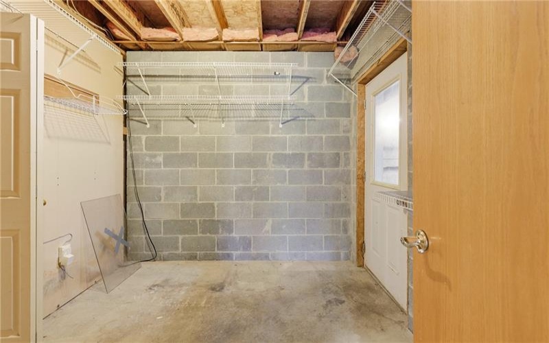 1174 Zucco Ln, Johnstown, 15905, 3 Bedrooms Bedrooms, 10 Rooms Rooms,2.1 BathroomsBathrooms,Residential,For Sale,Zucco Ln,1766892