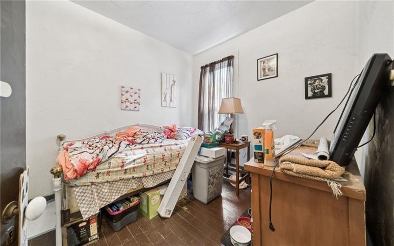 323 Pittsburgh, Greensburg, 15601, ,Multi-unit,For Sale,Pittsburgh,1765332