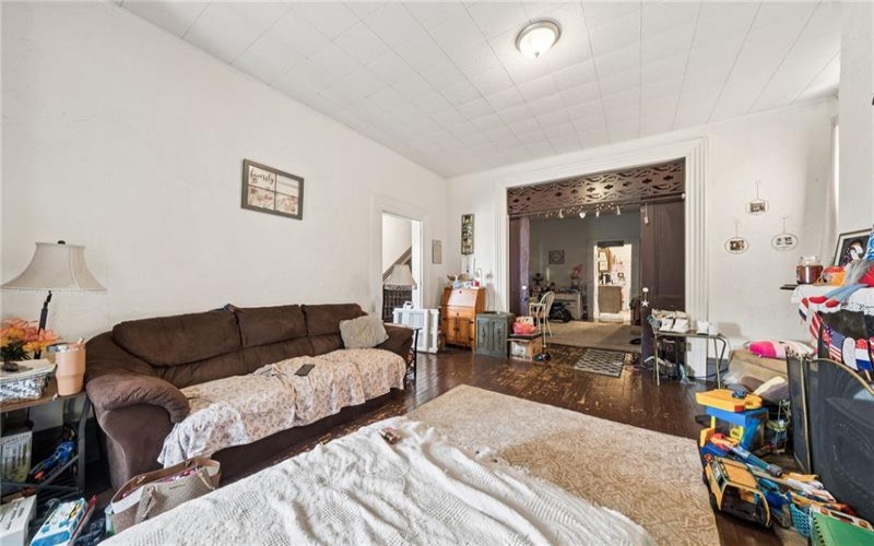 323 Pittsburgh, Greensburg, 15601, ,Multi-unit,For Sale,Pittsburgh,1765332