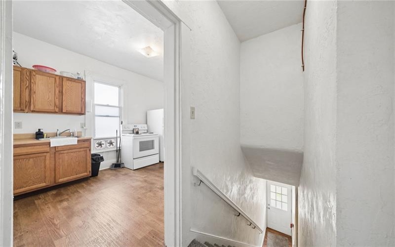 323 Pittsburgh, Greensburg, 15601, ,Multi-unit,For Sale,Pittsburgh,1765332
