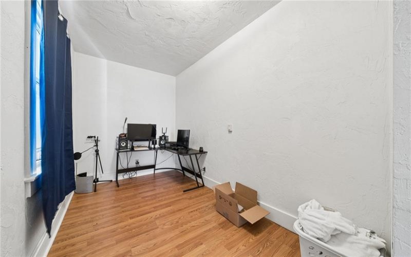 323 Pittsburgh, Greensburg, 15601, ,Multi-unit,For Sale,Pittsburgh,1765332