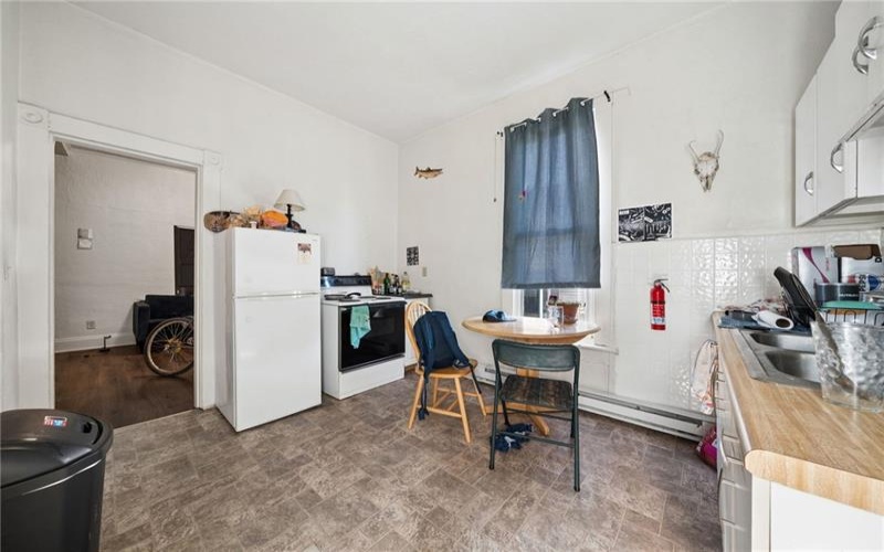 323 Pittsburgh, Greensburg, 15601, ,Multi-unit,For Sale,Pittsburgh,1765332