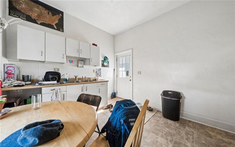 323 Pittsburgh, Greensburg, 15601, ,Multi-unit,For Sale,Pittsburgh,1765332