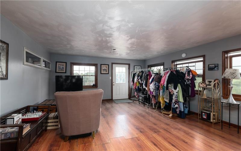 59 Kopper Kettle Rd, Washington, 15301, 4 Bedrooms Bedrooms, ,2 BathroomsBathrooms,Residential,For Sale,Kopper Kettle Rd,1768241