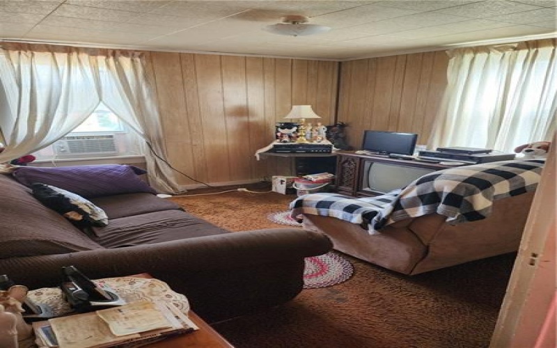 49 Spring St, Greensburg, 15601, ,Multi-unit,For Sale,Spring St,1765338