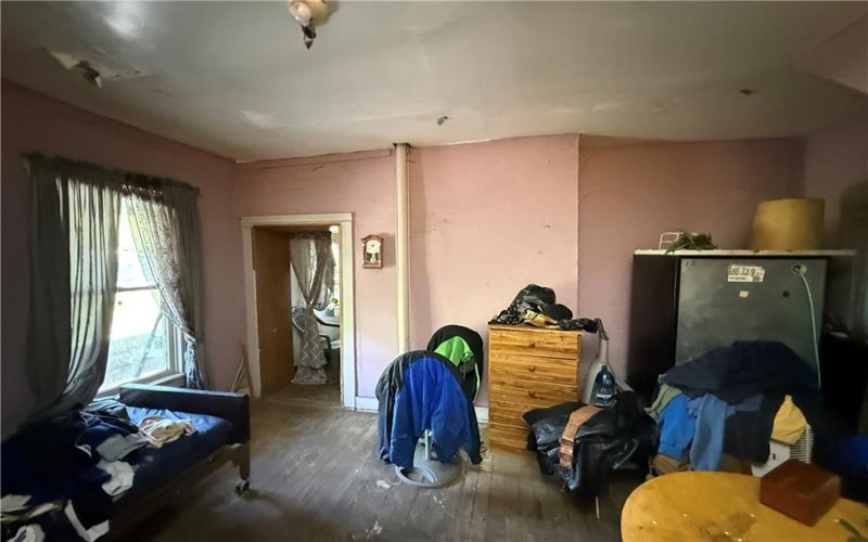 435 6th St, Donora, 15033, 2 Bedrooms Bedrooms, ,1 BathroomBathrooms,Residential,For Sale,6th St,1768244