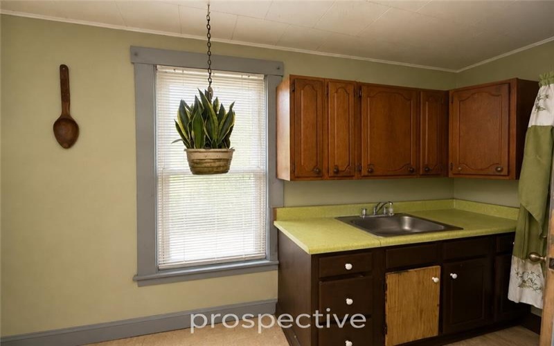 435 6th St, Donora, 15033, 2 Bedrooms Bedrooms, ,1 BathroomBathrooms,Residential,For Sale,6th St,1768244