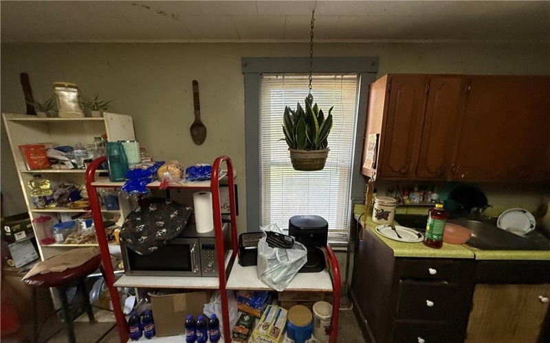 435 6th St, Donora, 15033, 2 Bedrooms Bedrooms, ,1 BathroomBathrooms,Residential,For Sale,6th St,1768244