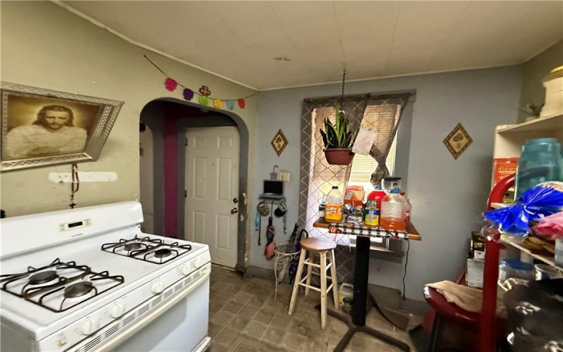 435 6th St, Donora, 15033, 2 Bedrooms Bedrooms, ,1 BathroomBathrooms,Residential,For Sale,6th St,1768244
