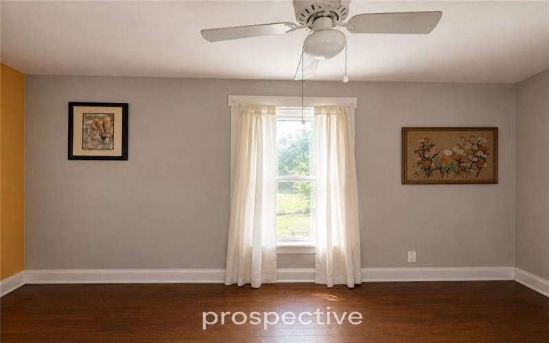 435 6th St, Donora, 15033, 2 Bedrooms Bedrooms, ,1 BathroomBathrooms,Residential,For Sale,6th St,1768244