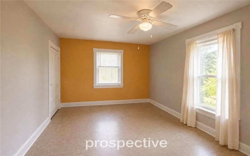 435 6th St, Donora, 15033, 2 Bedrooms Bedrooms, ,1 BathroomBathrooms,Residential,For Sale,6th St,1768244