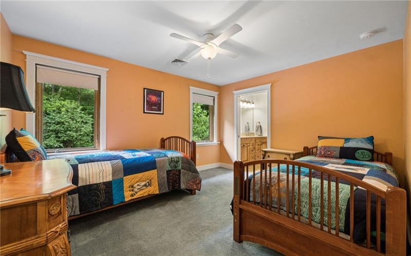 302 Pheasant Run Lane, Champion, 15622, 4 Bedrooms Bedrooms, 12 Rooms Rooms,3.2 BathroomsBathrooms,Residential,For Sale,Pheasant Run Lane,1765381