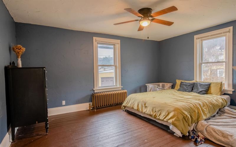 236 Water STREET, West Newton, 15089, 4 Bedrooms Bedrooms, 10 Rooms Rooms,2.1 BathroomsBathrooms,Residential,For Sale,Water,1765392