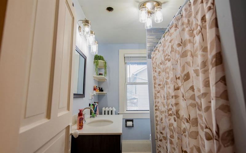236 Water STREET, West Newton, 15089, 4 Bedrooms Bedrooms, 10 Rooms Rooms,2.1 BathroomsBathrooms,Residential,For Sale,Water,1765392