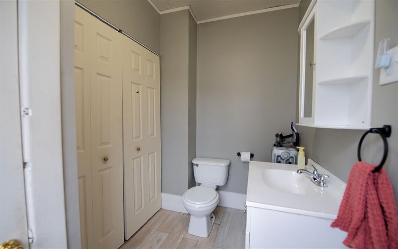 236 Water STREET, West Newton, 15089, 4 Bedrooms Bedrooms, 10 Rooms Rooms,2.1 BathroomsBathrooms,Residential,For Sale,Water,1765392