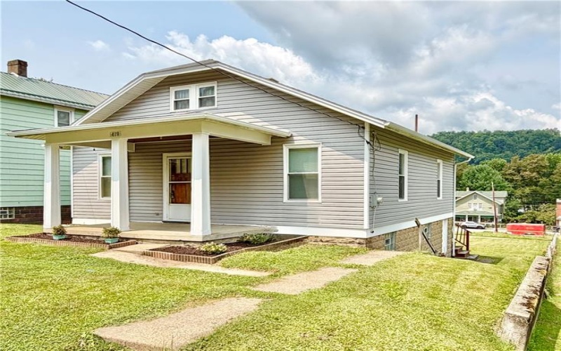 419 FA Cassin Road, Newell, 15466, 3 Bedrooms Bedrooms, 5 Rooms Rooms,1 BathroomBathrooms,Residential,For Sale,FA Cassin Road,1766934