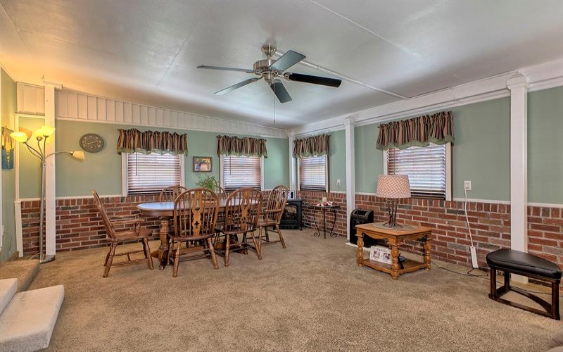 12 Shawnee Drive, Greensburg, 15601, 3 Bedrooms Bedrooms, 7 Rooms Rooms,2 BathroomsBathrooms,Residential,For Sale,Shawnee Drive,1765393