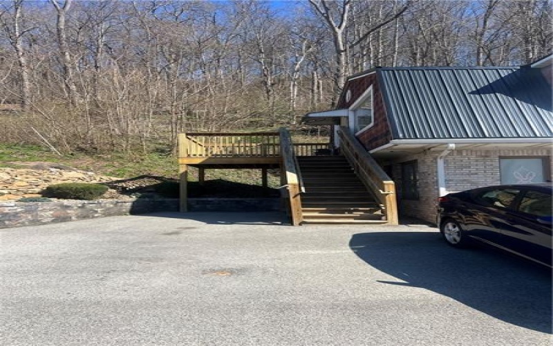 1500 Ferndale Avenue, Johnstown, 15905, 2 Bedrooms Bedrooms, ,1.2 BathroomsBathrooms,Residential,For Sale,Ferndale Avenue,1768291