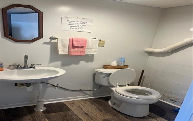 1500 Ferndale Avenue, Johnstown, 15905, 2 Bedrooms Bedrooms, ,1.2 BathroomsBathrooms,Residential,For Sale,Ferndale Avenue,1768291