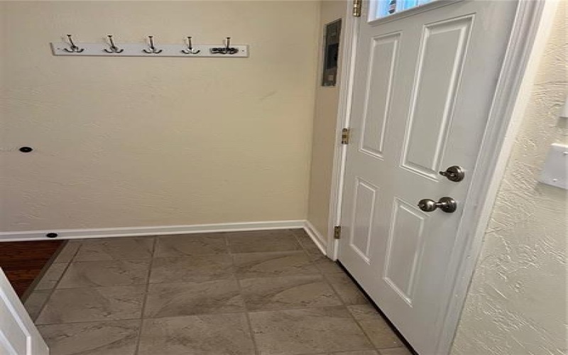 660 E Maiden Street, Washington, 15301, 4 Bedrooms Bedrooms, ,2.1 BathroomsBathrooms,Residential,For Sale,E Maiden Street,1766937