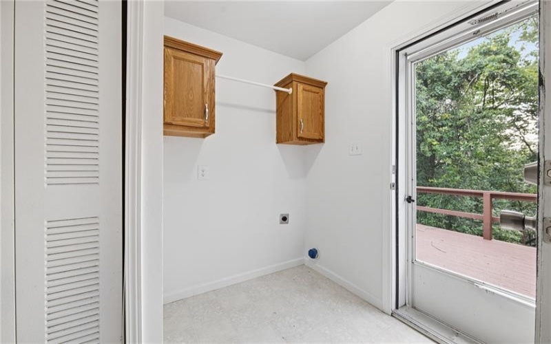255 Mount Zion Rd, Prosperity, 15329, 3 Bedrooms Bedrooms, 9 Rooms Rooms,2 BathroomsBathrooms,Residential,For Sale,Mount Zion Rd,1766940