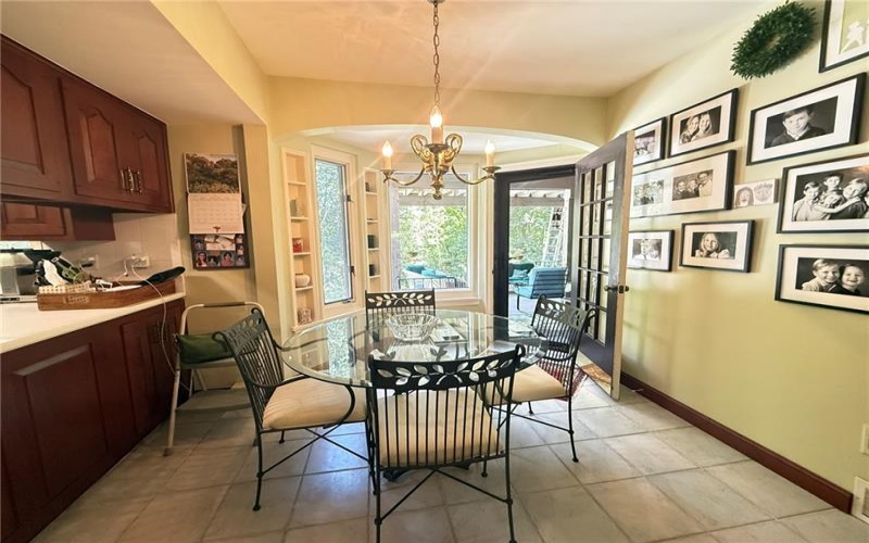 1080 Woodberry Rd, New Kensington, 15068, 5 Bedrooms Bedrooms, 11 Rooms Rooms,3.3 BathroomsBathrooms,Residential,For Sale,Woodberry Rd,1768304
