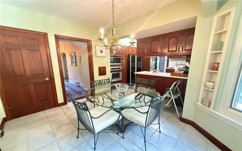 1080 Woodberry Rd, New Kensington, 15068, 5 Bedrooms Bedrooms, 11 Rooms Rooms,3.3 BathroomsBathrooms,Residential,For Sale,Woodberry Rd,1768304
