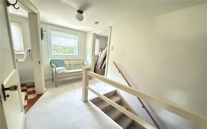1080 Woodberry Rd, New Kensington, 15068, 5 Bedrooms Bedrooms, 11 Rooms Rooms,3.3 BathroomsBathrooms,Residential,For Sale,Woodberry Rd,1768304