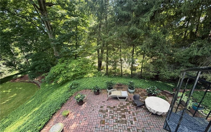 1080 Woodberry Rd, New Kensington, 15068, 5 Bedrooms Bedrooms, 11 Rooms Rooms,3.3 BathroomsBathrooms,Residential,For Sale,Woodberry Rd,1768304