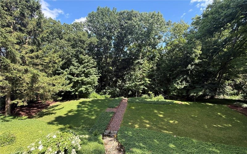 1080 Woodberry Rd, New Kensington, 15068, 5 Bedrooms Bedrooms, 11 Rooms Rooms,3.3 BathroomsBathrooms,Residential,For Sale,Woodberry Rd,1768304