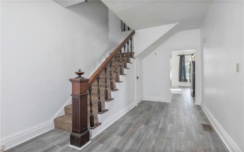 53 Harrison St, Washington, 15301, 4 Bedrooms Bedrooms, 9 Rooms Rooms,1.1 BathroomsBathrooms,Residential,For Sale,Harrison St,1765401