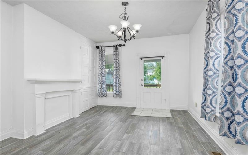 53 Harrison St, Washington, 15301, 4 Bedrooms Bedrooms, 9 Rooms Rooms,1.1 BathroomsBathrooms,Residential,For Sale,Harrison St,1765401