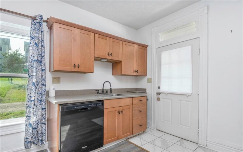 53 Harrison St, Washington, 15301, 4 Bedrooms Bedrooms, 9 Rooms Rooms,1.1 BathroomsBathrooms,Residential,For Sale,Harrison St,1765401
