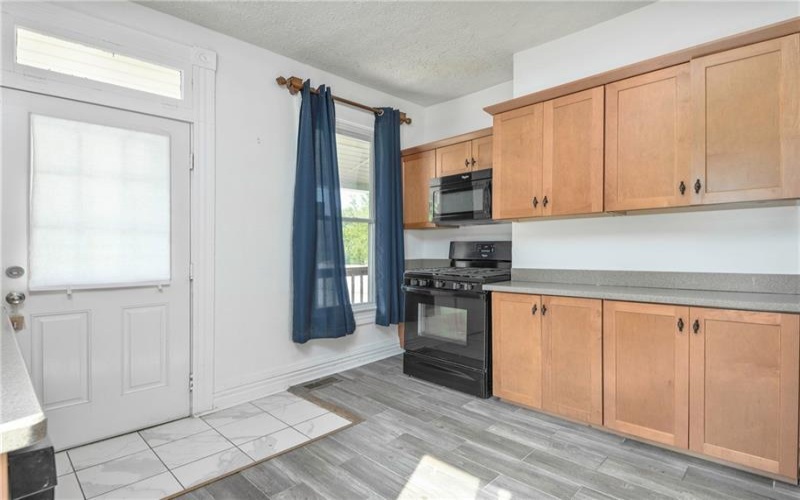 53 Harrison St, Washington, 15301, 4 Bedrooms Bedrooms, 9 Rooms Rooms,1.1 BathroomsBathrooms,Residential,For Sale,Harrison St,1765401