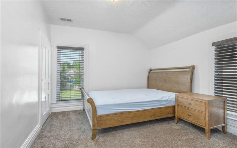 53 Harrison St, Washington, 15301, 4 Bedrooms Bedrooms, 9 Rooms Rooms,1.1 BathroomsBathrooms,Residential,For Sale,Harrison St,1765401