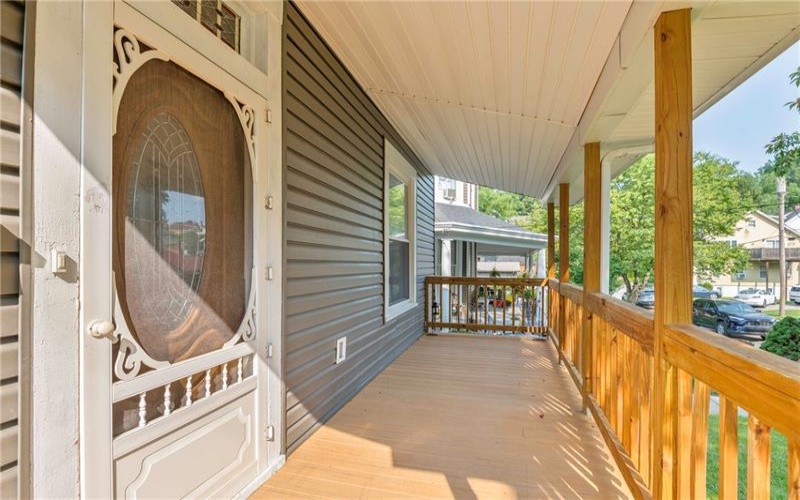 53 Harrison St, Washington, 15301, 4 Bedrooms Bedrooms, 9 Rooms Rooms,1.1 BathroomsBathrooms,Residential,For Sale,Harrison St,1765401