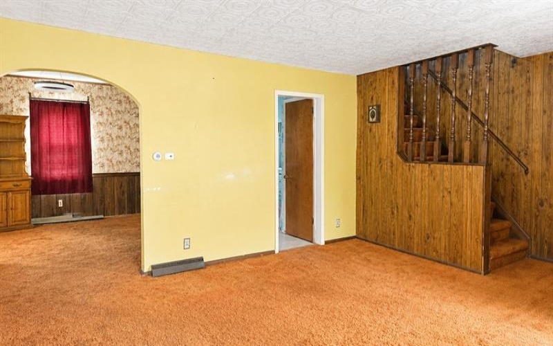 124 Holmes Street, Vandergrift, 15690, 3 Bedroom Bedrooms, ,1 BathroomBathrooms,Residential,For Sale,Holmes Street,1766977
