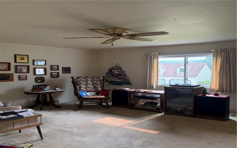 5710 Lincoln Ave, Export, 15632, 3 Bedrooms Bedrooms, 9 Rooms Rooms,2 BathroomsBathrooms,Residential,For Sale,Lincoln Ave,1765434