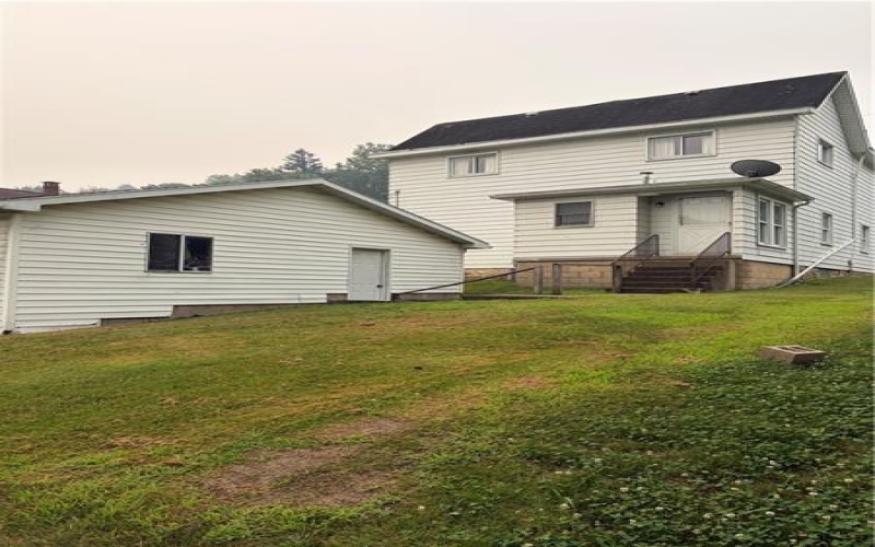 5710 Lincoln Ave, Export, 15632, 3 Bedrooms Bedrooms, 9 Rooms Rooms,2 BathroomsBathrooms,Residential,For Sale,Lincoln Ave,1765434