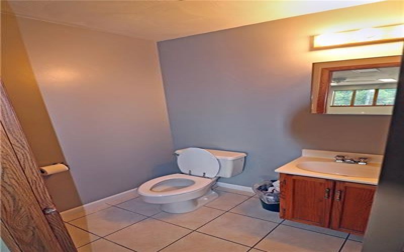 820 Main, Greensburg, 15601, ,Commercial-industrial-business,For Sale,Main,1765439