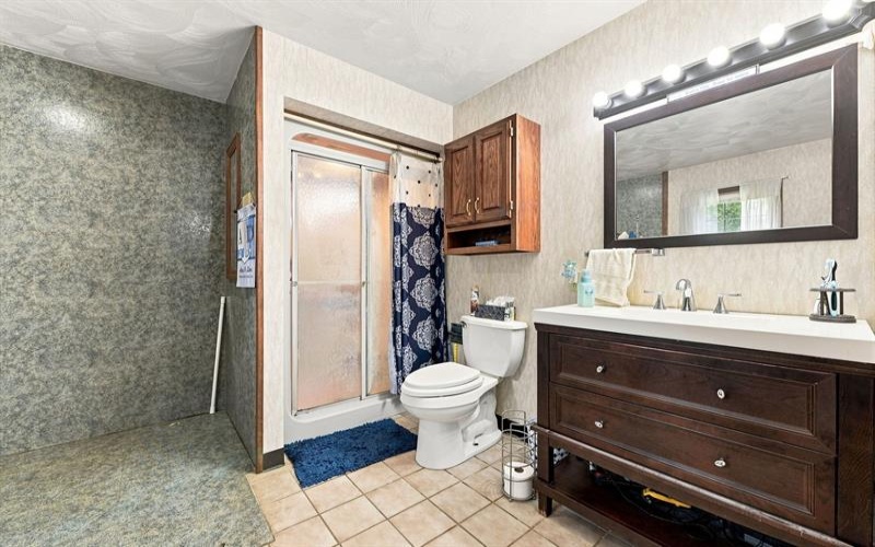 28 Dutch Glory ROAD, Amity, 15311, 4 Bedrooms Bedrooms, ,3.2 BathroomsBathrooms,Residential,For Sale,Dutch Glory,1766989