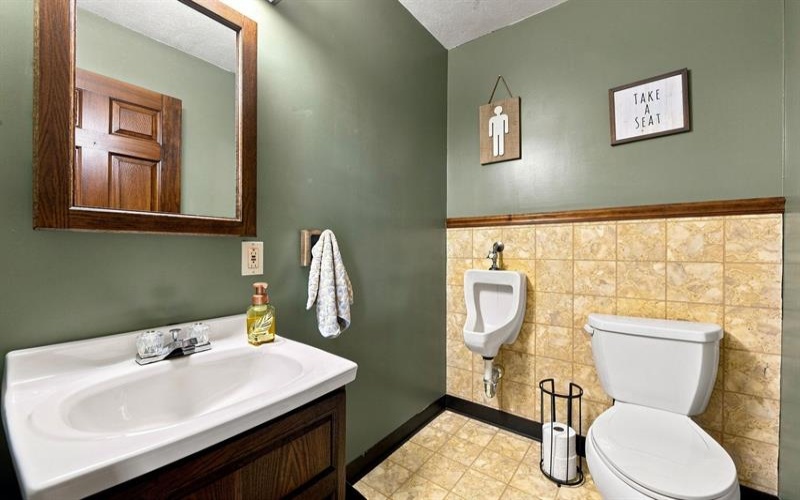 28 Dutch Glory ROAD, Amity, 15311, 4 Bedrooms Bedrooms, ,3.2 BathroomsBathrooms,Residential,For Sale,Dutch Glory,1766989