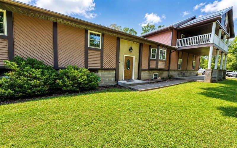 28 Dutch Glory ROAD, Amity, 15311, 4 Bedrooms Bedrooms, ,3.2 BathroomsBathrooms,Residential,For Sale,Dutch Glory,1766989