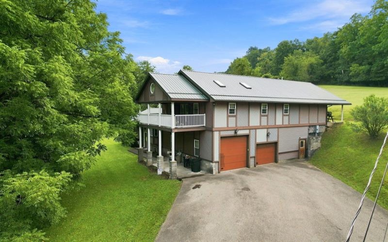 28 Dutch Glory ROAD, Amity, 15311, 4 Bedrooms Bedrooms, ,3.2 BathroomsBathrooms,Residential,For Sale,Dutch Glory,1766989
