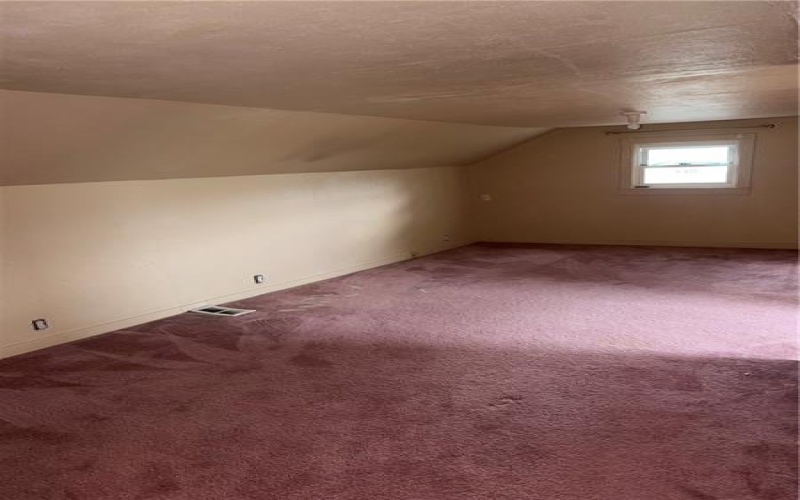 3101 Ohio Dr, Lower Burrell, 15068, 2 Bedrooms Bedrooms, 7 Rooms Rooms,1.1 BathroomsBathrooms,Residential,For Sale,Ohio Dr,1765471
