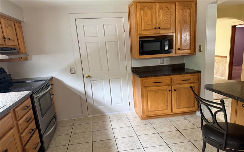 3101 Ohio Dr, Lower Burrell, 15068, 2 Bedrooms Bedrooms, 7 Rooms Rooms,1.1 BathroomsBathrooms,Residential,For Sale,Ohio Dr,1765471